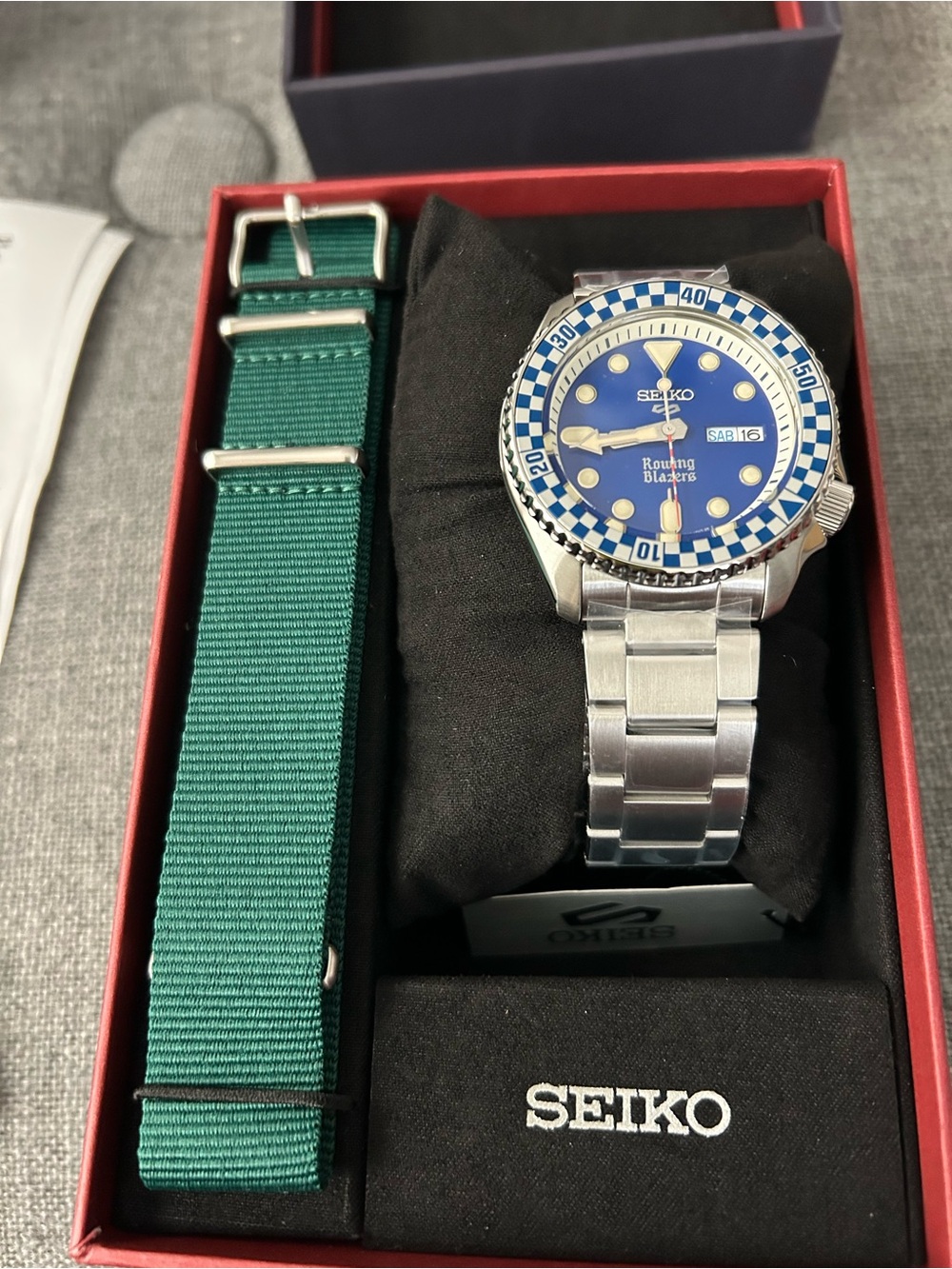 Seiko x Rowing Blazers Eric Wind Blue Rally Dive Watch unworn NWT 42mm